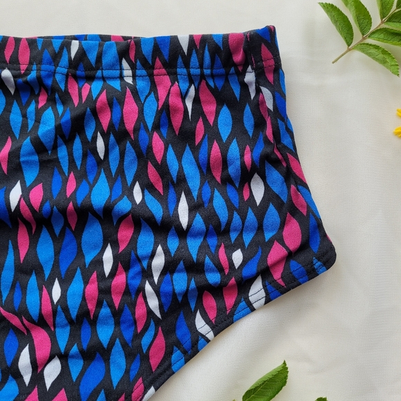 60s Bikini Bottom Low Rise Swim Trunk - Picture 11 of 12